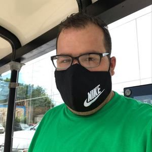 Meet your Posher, Mark